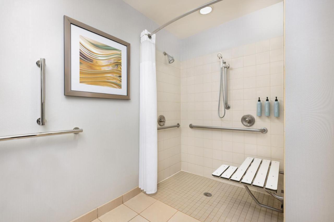 Hotel Courtyard By Marriott Potomac Mills Woodbridge Zewnętrze zdjęcie
