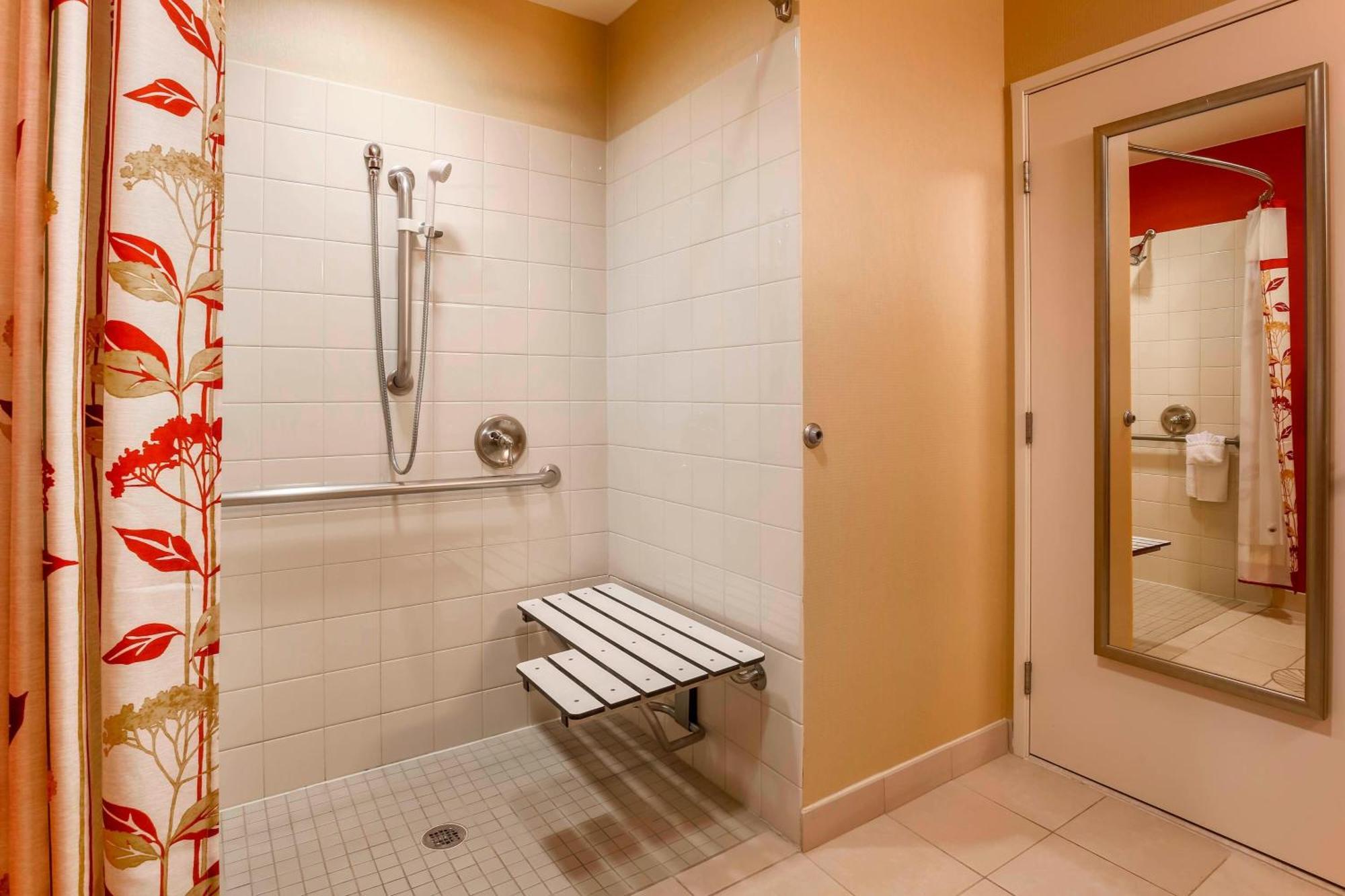 Hotel Courtyard By Marriott Potomac Mills Woodbridge Zewnętrze zdjęcie