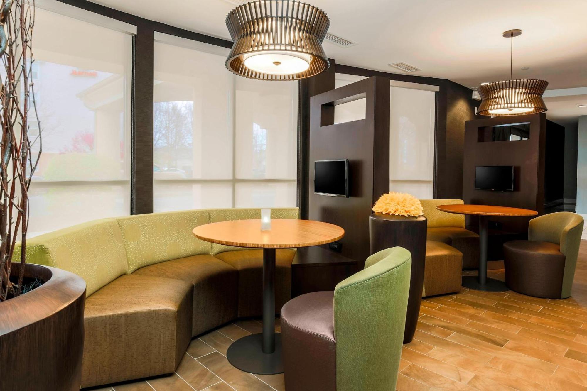 Hotel Courtyard By Marriott Potomac Mills Woodbridge Zewnętrze zdjęcie