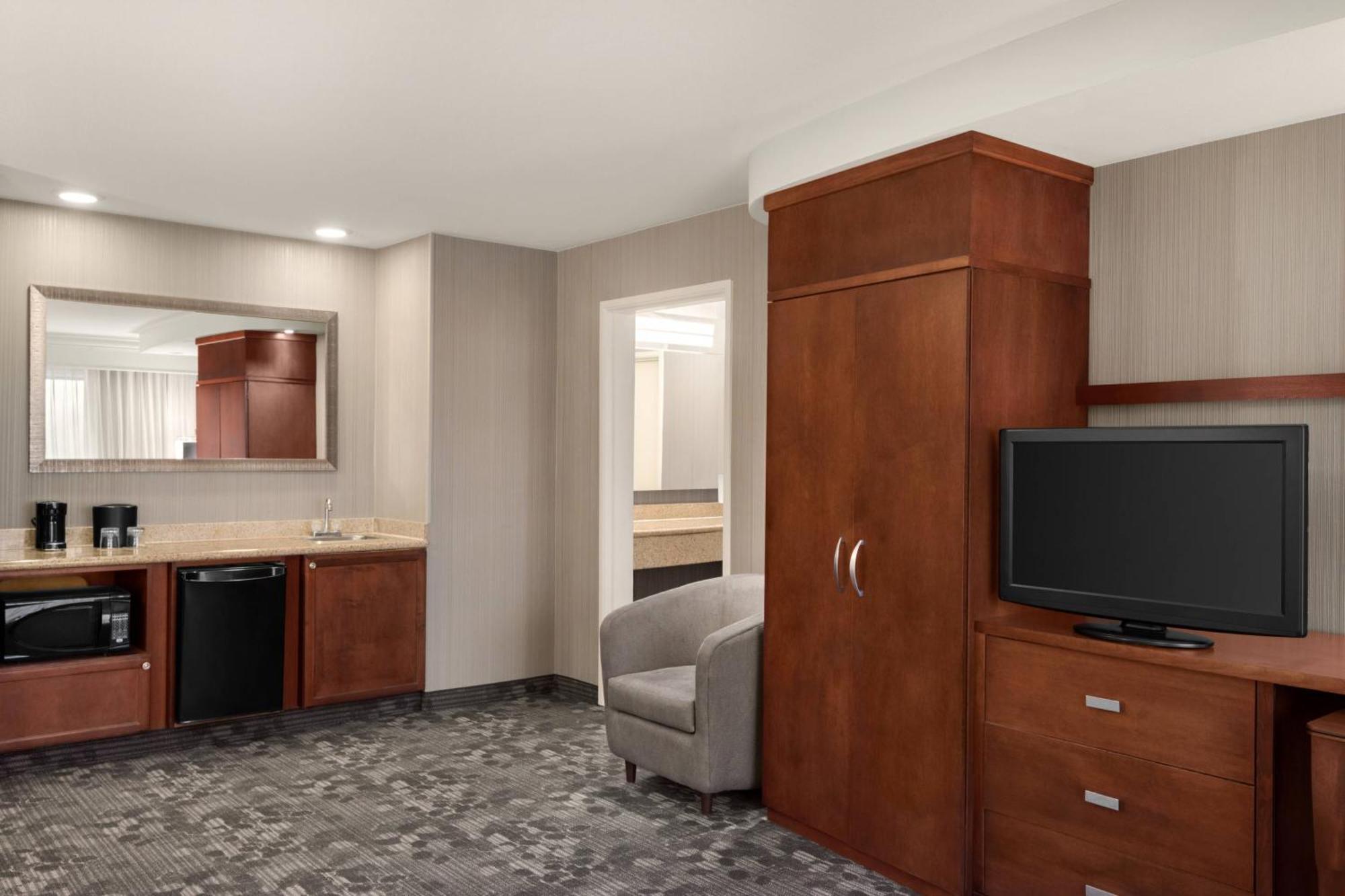 Hotel Courtyard By Marriott Potomac Mills Woodbridge Zewnętrze zdjęcie