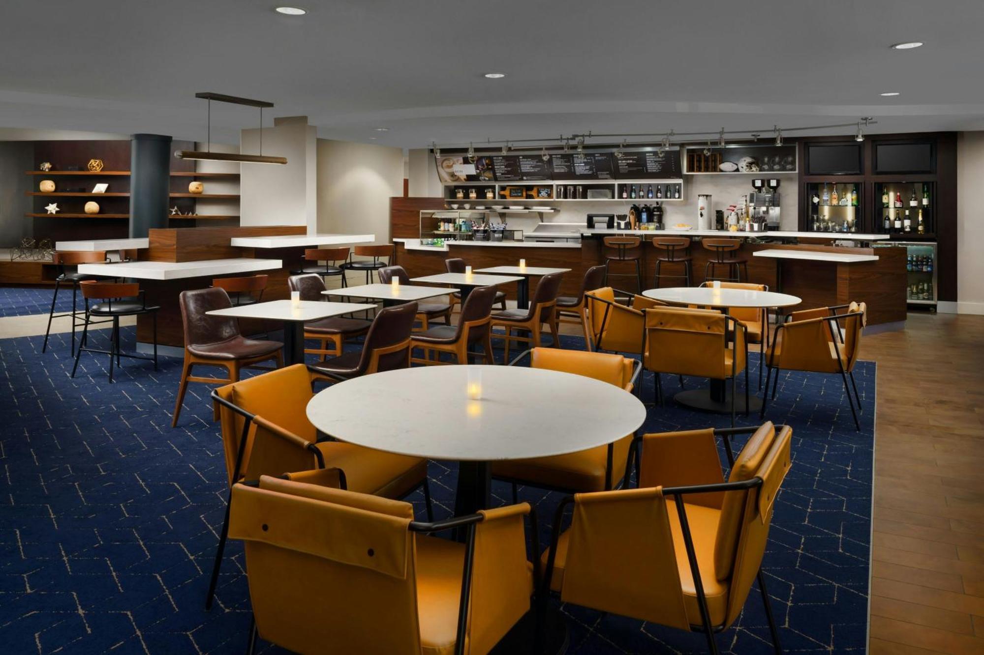Hotel Courtyard By Marriott Potomac Mills Woodbridge Zewnętrze zdjęcie