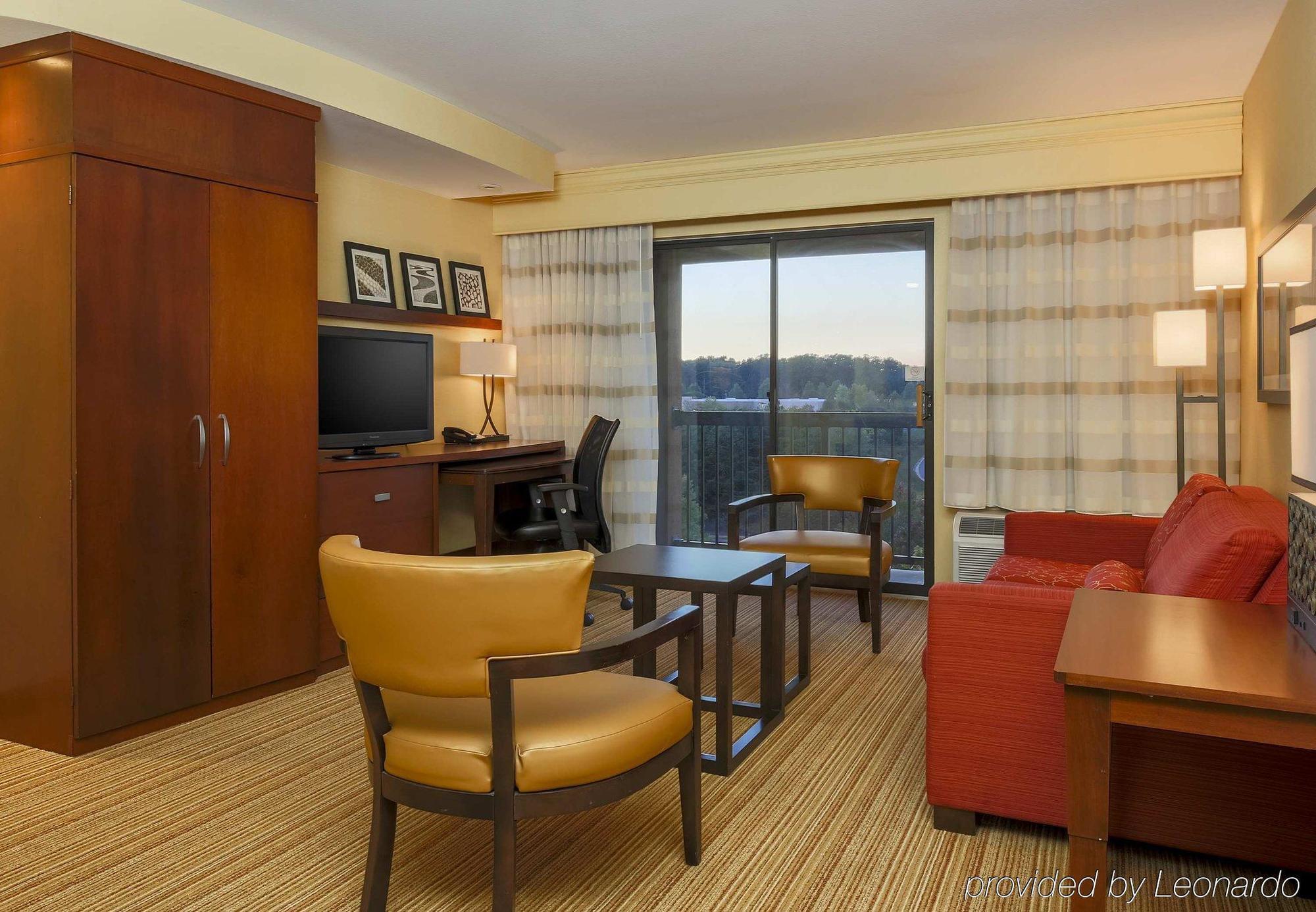 Hotel Courtyard By Marriott Potomac Mills Woodbridge Zewnętrze zdjęcie