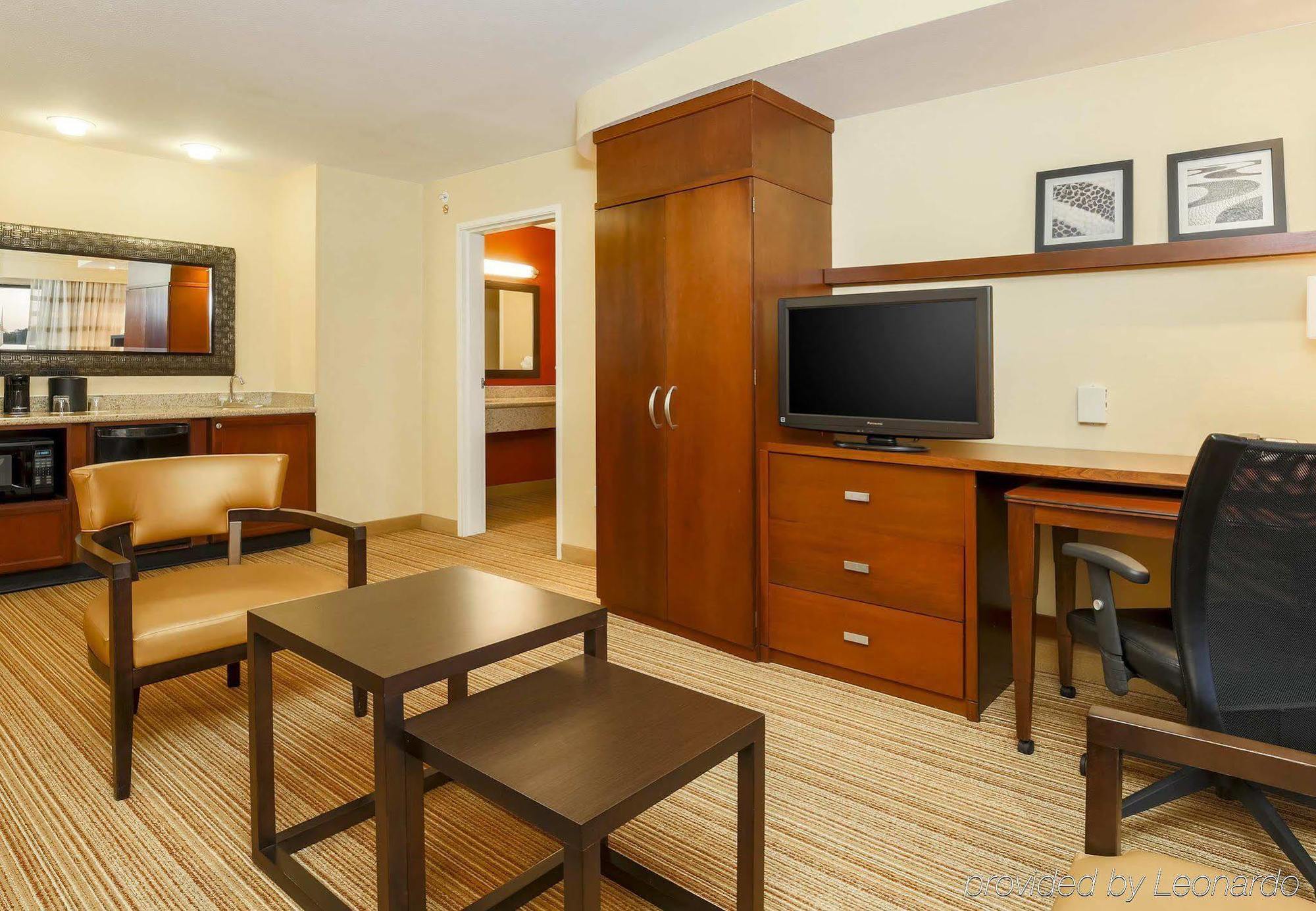 Hotel Courtyard By Marriott Potomac Mills Woodbridge Zewnętrze zdjęcie